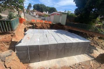 PREFEITURA DE ANDRADAS AVANÇA COM AS OBRAS DA NOVA PONTE DO JARDIM BELA VISTA