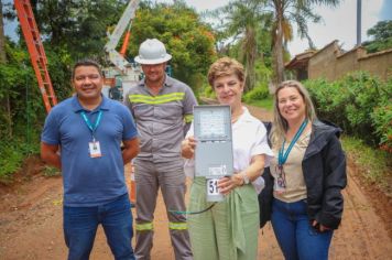 PREFEITA MARGOT PIOLI ACOMPANHA A TROCA DA ÚLTIMA LÂMPADA COMUM POR LED EM ANDRADAS