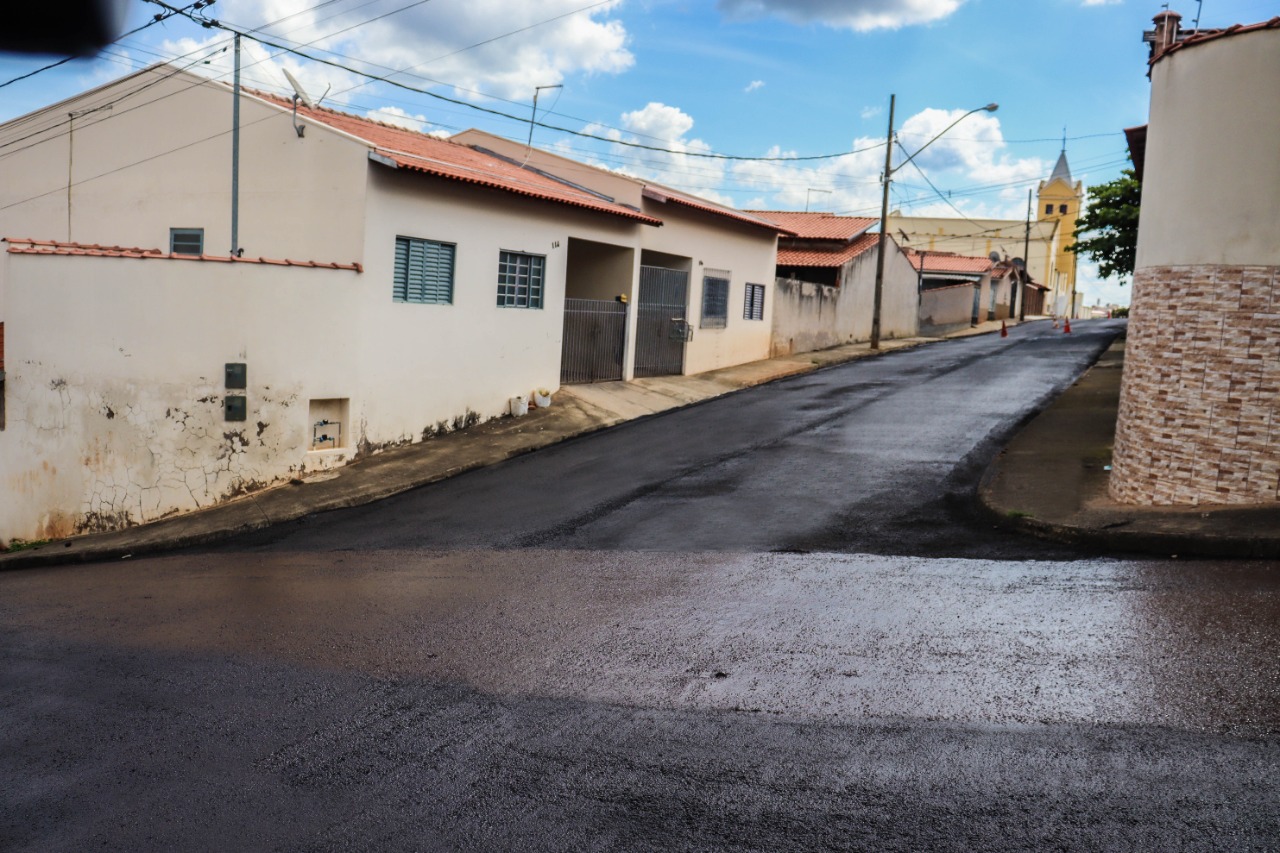 PREFEITURA DE ANDRADAS INICIA O RECAPEAMENTO DAS VIAS PÚBLICAS