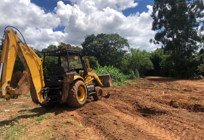 PREFEITURA DE ANDRADAS INICIA AS OBRAS DE ASFALTAMENTO NA VÁRZEA DO RIGONI E PANTÂNO