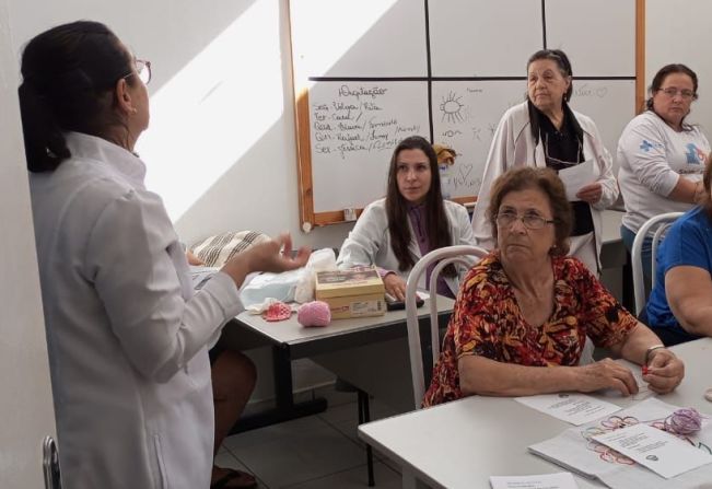 PREVENÇÃO DO CÂNCER BUCAL É TEMA DE PALESTRA NOS POSTOS DE SAÚDE DO HORTO E MANTIQUEIRA