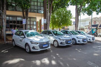 PREFEITURA DE ANDRADAS ENTREGA 4 VEÍCULOS ZERO QUILÔMETRO À POPULAÇÃO