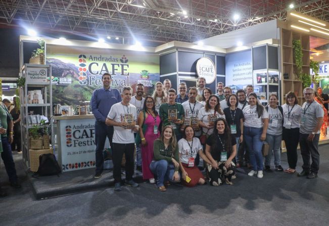 PREFEITURA DE ANDRADAS MARCA PRESENÇA NA SEMANA INTERNACIONAL DO CAFÉ 2024